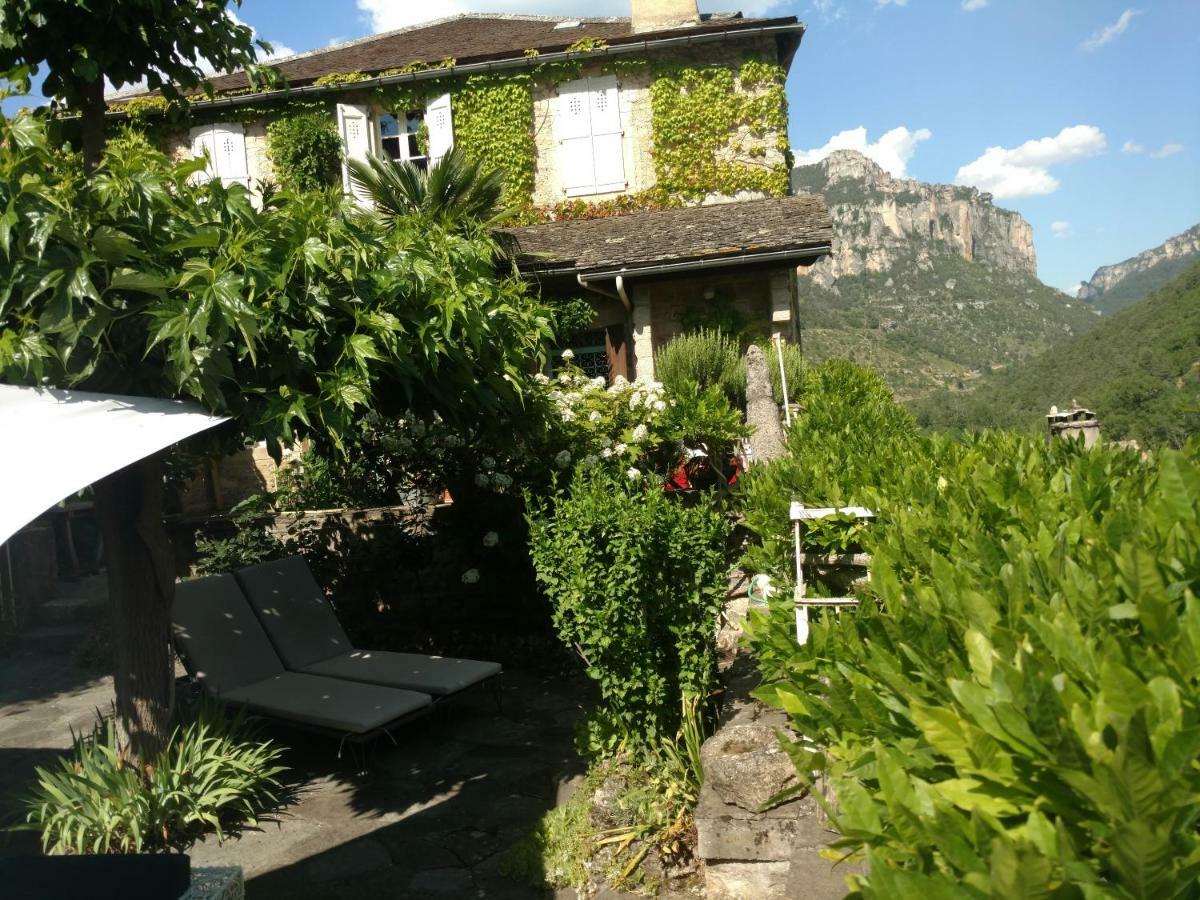 Ermitage De Peyreleau Bed & Breakfast Exterior photo
